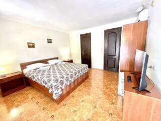 Гостиница Флер Форос Бюджетный двухместный номер с 1 кроватью-2